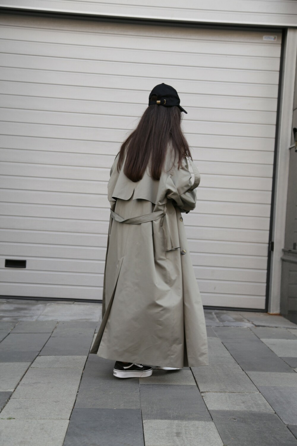 Trench coat in olive color
