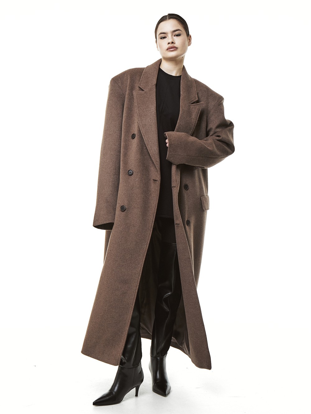 Insulated grandfather's coat in tobacco color