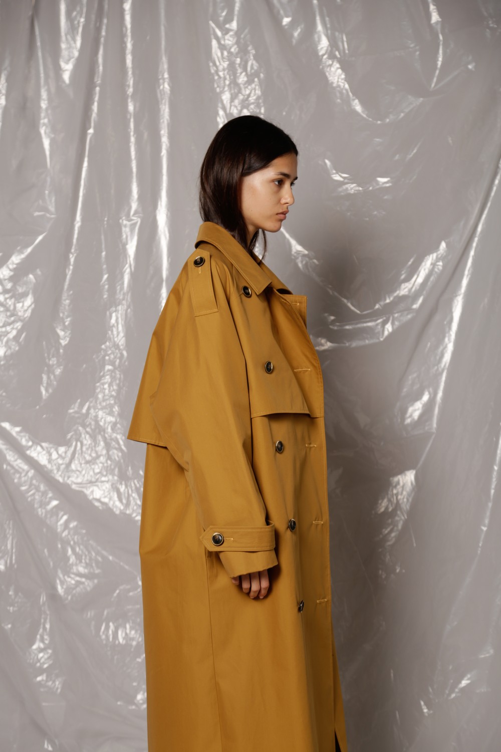 Trench coat in mustard